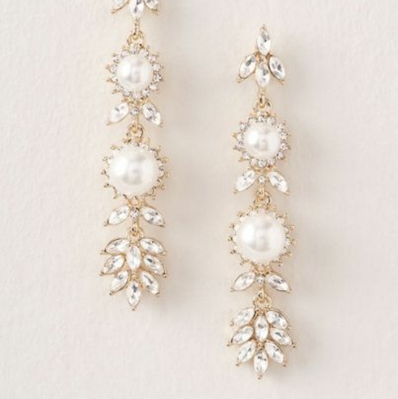 Stella & Ruby Jewelry - Stella & Ruby crystal drops earrings